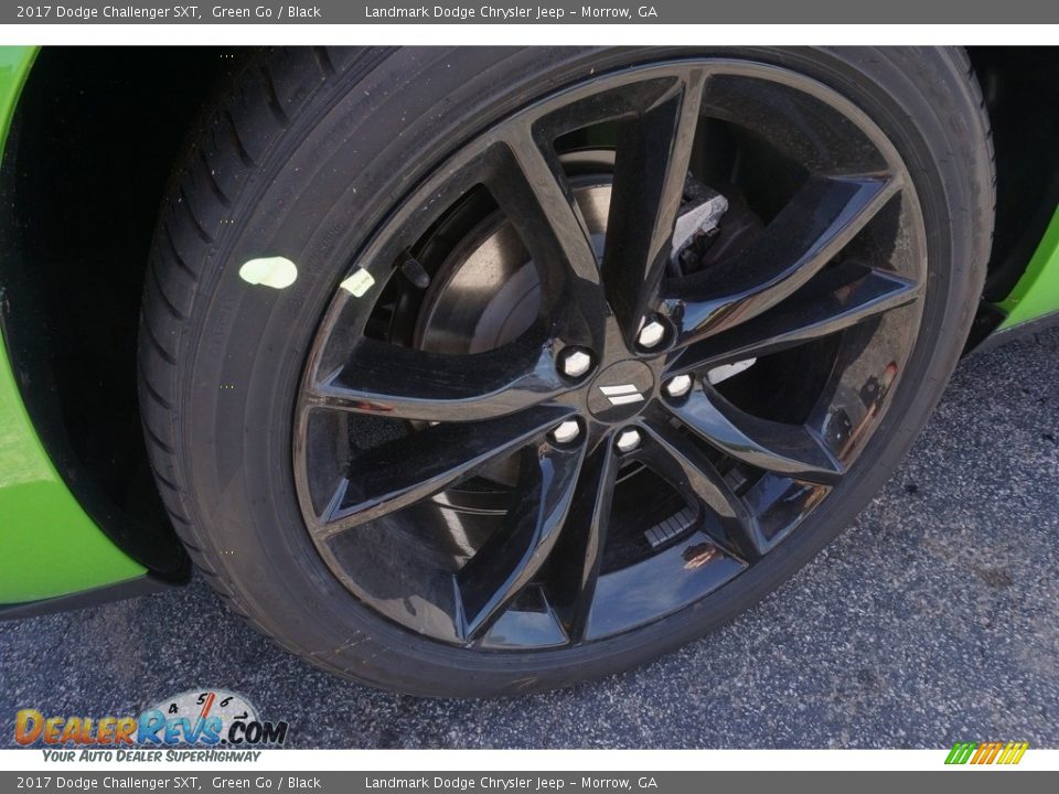 2017 Dodge Challenger SXT Green Go / Black Photo #5