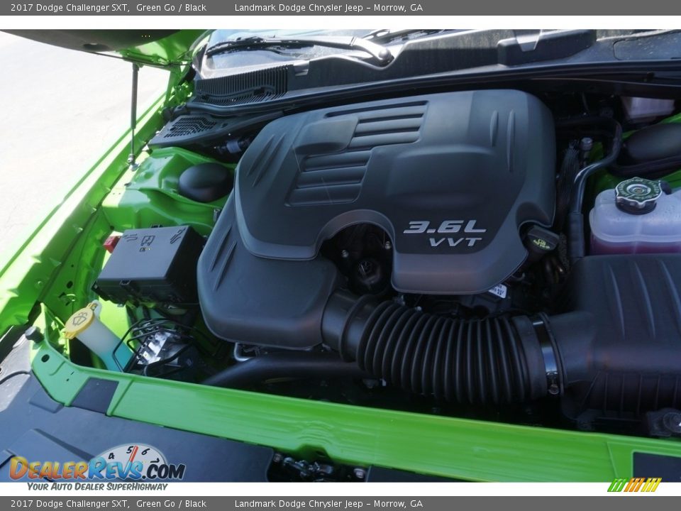 2017 Dodge Challenger SXT Green Go / Black Photo #8