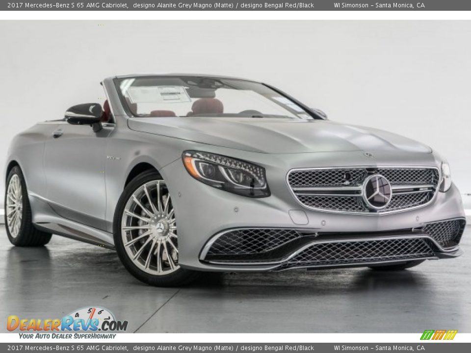 Front 3/4 View of 2017 Mercedes-Benz S 65 AMG Cabriolet Photo #12