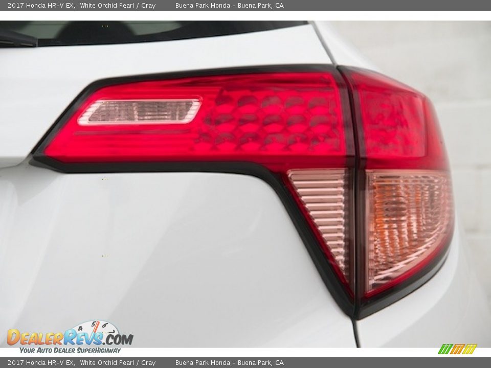 2017 Honda HR-V EX White Orchid Pearl / Gray Photo #4