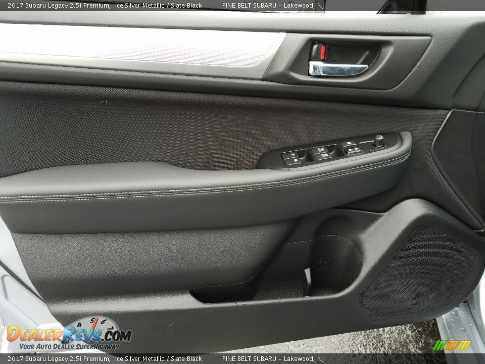 2017 Subaru Legacy 2.5i Premium Ice Silver Metallic / Slate Black Photo #6