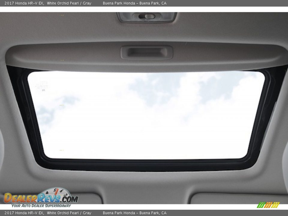 2017 Honda HR-V EX White Orchid Pearl / Gray Photo #14