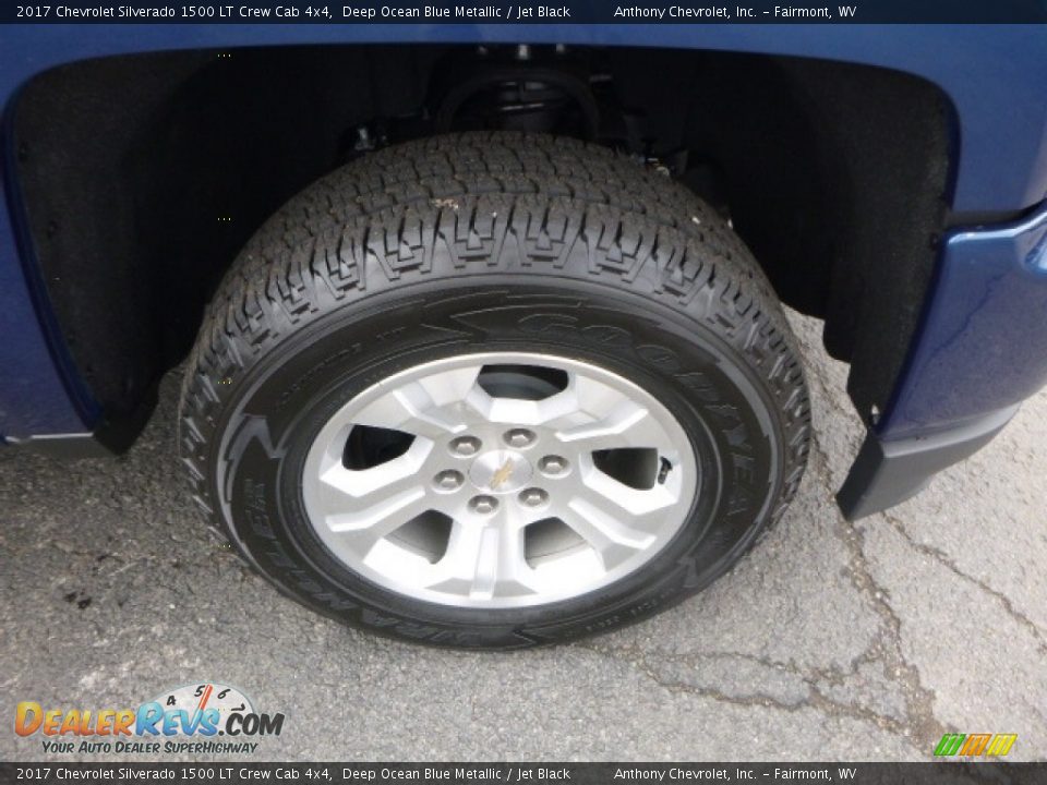 2017 Chevrolet Silverado 1500 LT Crew Cab 4x4 Deep Ocean Blue Metallic / Jet Black Photo #2