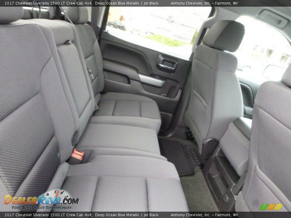 2017 Chevrolet Silverado 1500 LT Crew Cab 4x4 Deep Ocean Blue Metallic / Jet Black Photo #5