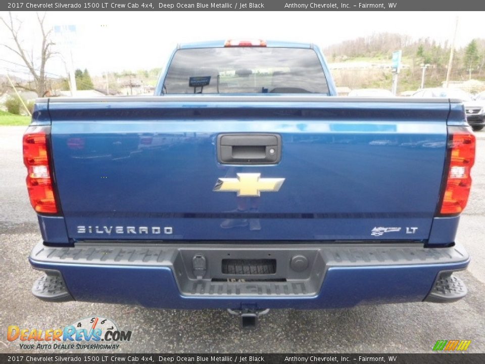 2017 Chevrolet Silverado 1500 LT Crew Cab 4x4 Deep Ocean Blue Metallic / Jet Black Photo #9