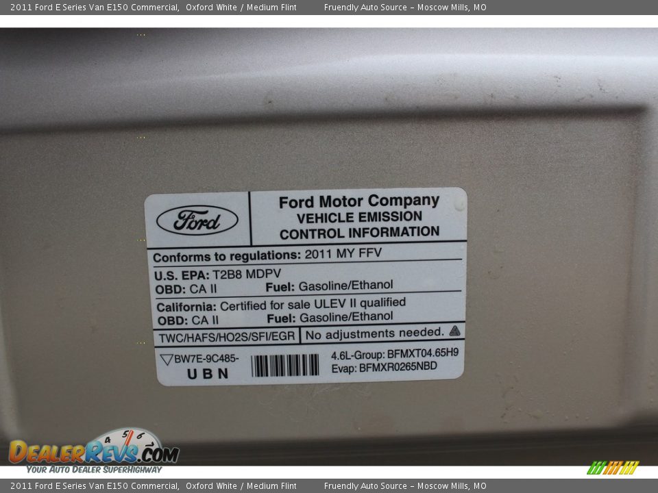 2011 Ford E Series Van E150 Commercial Oxford White / Medium Flint Photo #29