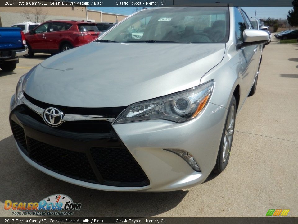 2017 Toyota Camry SE Celestial Silver Metallic / Black Photo #1