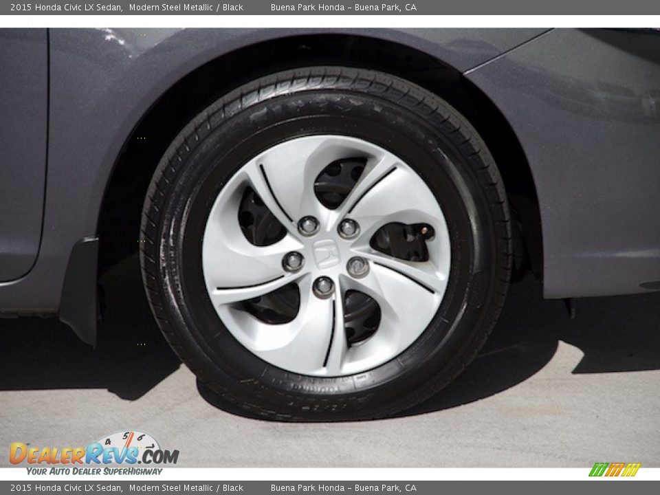 2015 Honda Civic LX Sedan Modern Steel Metallic / Black Photo #26