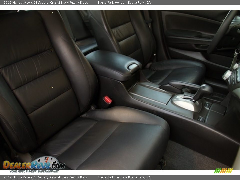 2012 Honda Accord SE Sedan Crystal Black Pearl / Black Photo #17
