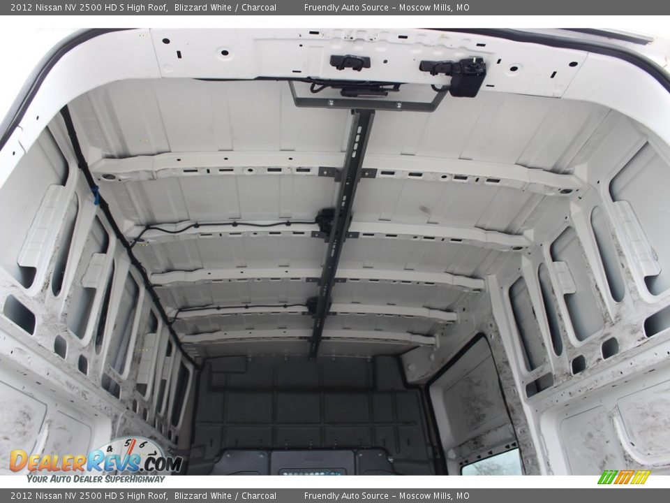 2012 Nissan NV 2500 HD S High Roof Blizzard White / Charcoal Photo #25