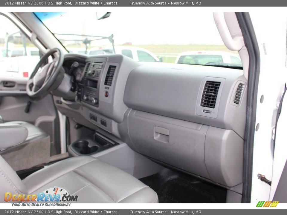 2012 Nissan NV 2500 HD S High Roof Blizzard White / Charcoal Photo #31