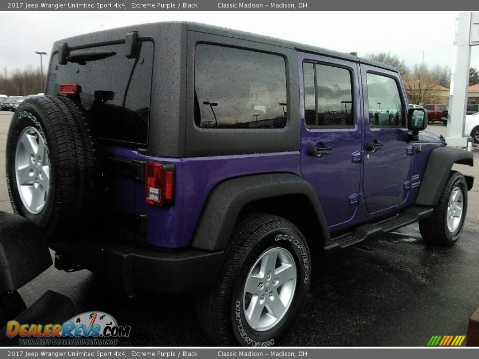 2017 Jeep Wrangler Unlimited Sport 4x4 Extreme Purple / Black Photo #2