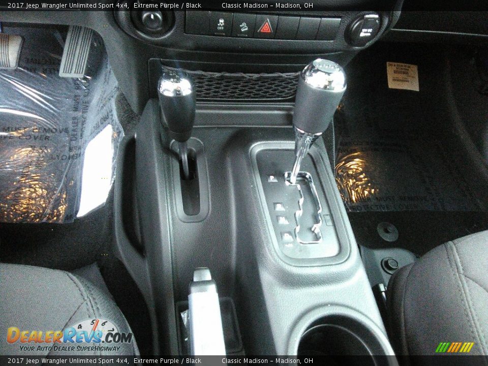 2017 Jeep Wrangler Unlimited Sport 4x4 Extreme Purple / Black Photo #6