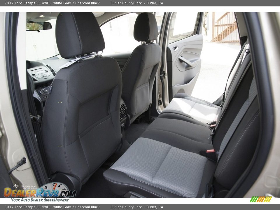 2017 Ford Escape SE 4WD White Gold / Charcoal Black Photo #10