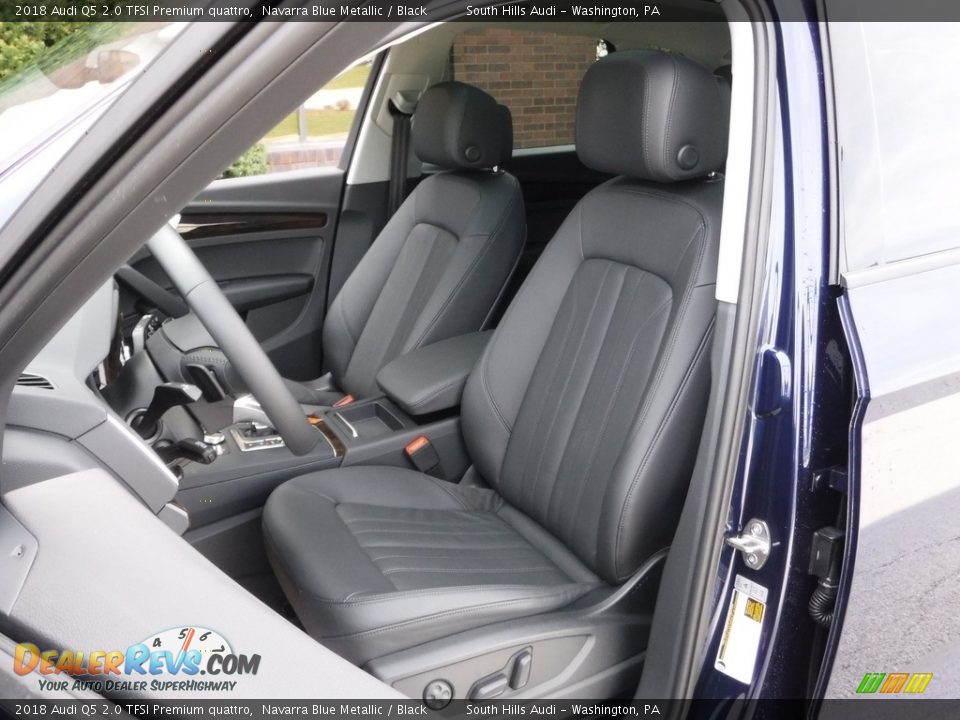 Front Seat of 2018 Audi Q5 2.0 TFSI Premium quattro Photo #20