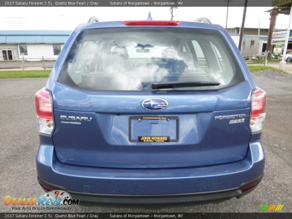 2017 Subaru Forester 2.5i Quartz Blue Pearl / Gray Photo #8