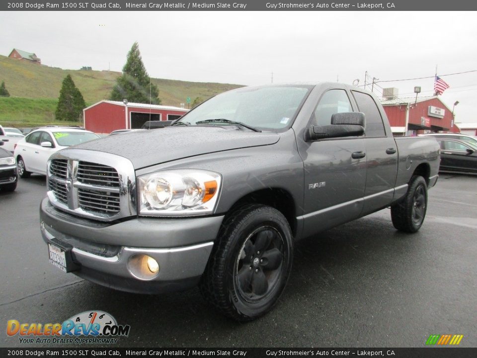 Front 3/4 View of 2008 Dodge Ram 1500 SLT Quad Cab Photo #3