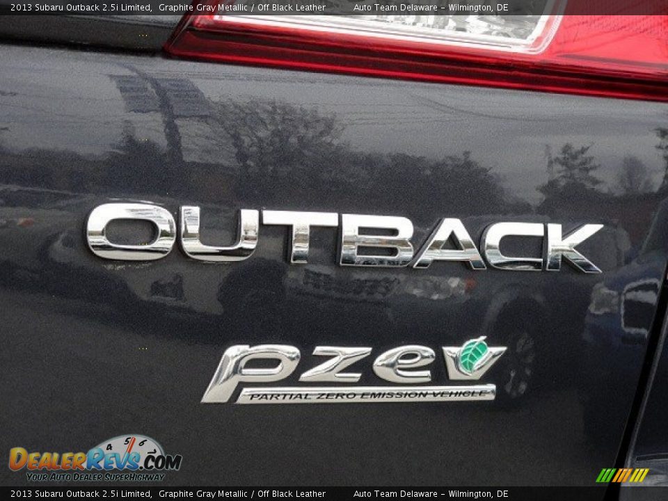 2013 Subaru Outback 2.5i Limited Graphite Gray Metallic / Off Black Leather Photo #35