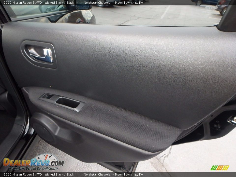 2010 Nissan Rogue S AWD Wicked Black / Black Photo #19