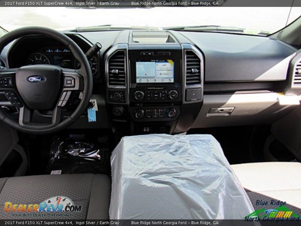 2017 Ford F150 XLT SuperCrew 4x4 Ingot Silver / Earth Gray Photo #17