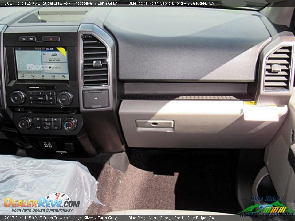 2017 Ford F150 XLT SuperCrew 4x4 Ingot Silver / Earth Gray Photo #18