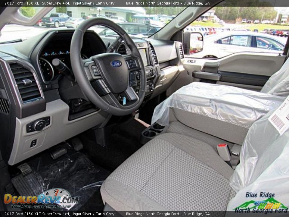 2017 Ford F150 XLT SuperCrew 4x4 Ingot Silver / Earth Gray Photo #33