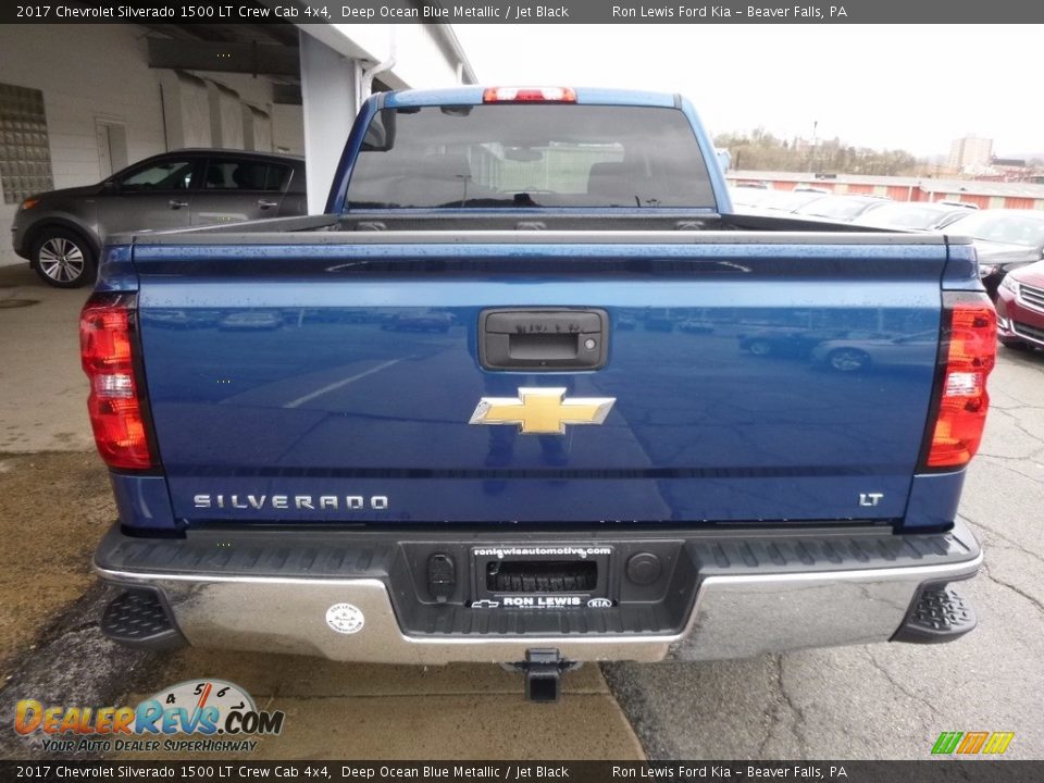 2017 Chevrolet Silverado 1500 LT Crew Cab 4x4 Deep Ocean Blue Metallic / Jet Black Photo #3