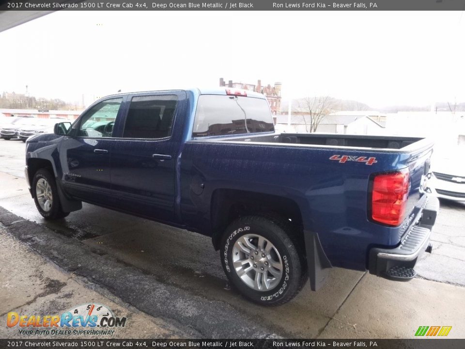 2017 Chevrolet Silverado 1500 LT Crew Cab 4x4 Deep Ocean Blue Metallic / Jet Black Photo #4