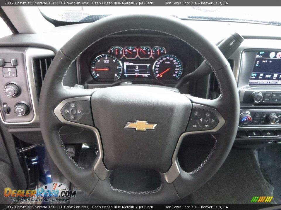 2017 Chevrolet Silverado 1500 LT Crew Cab 4x4 Deep Ocean Blue Metallic / Jet Black Photo #17