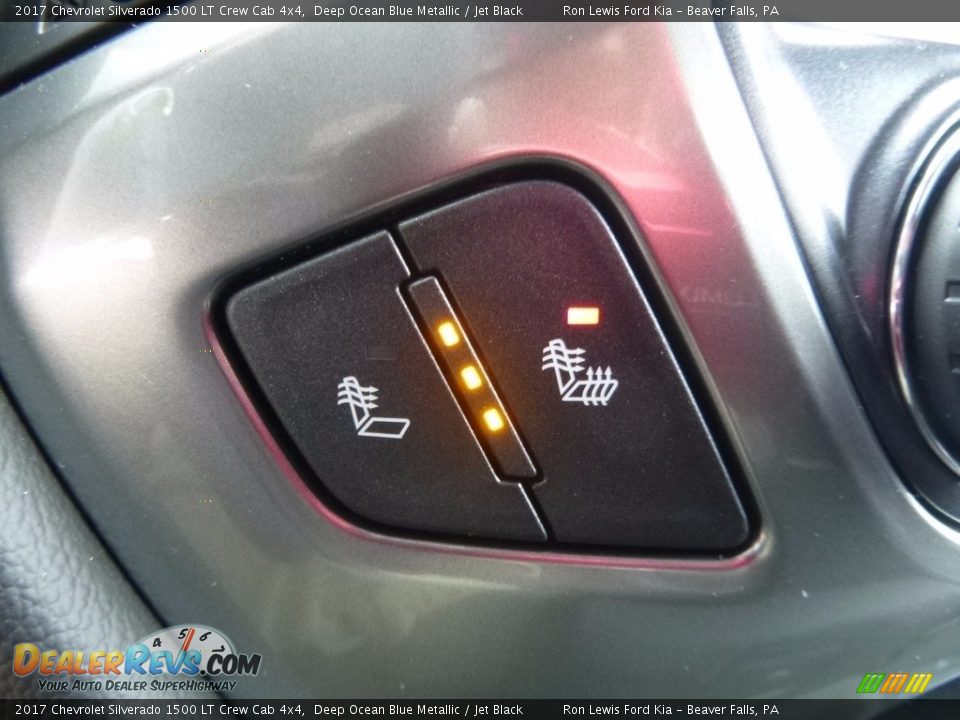 2017 Chevrolet Silverado 1500 LT Crew Cab 4x4 Deep Ocean Blue Metallic / Jet Black Photo #18