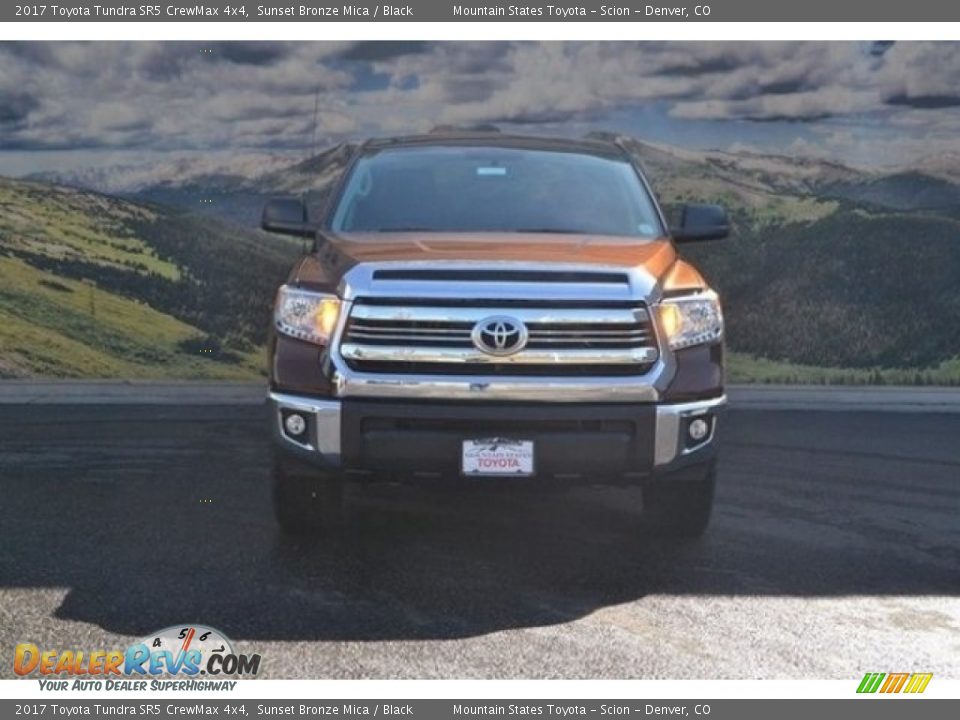 2017 Toyota Tundra SR5 CrewMax 4x4 Sunset Bronze Mica / Black Photo #2