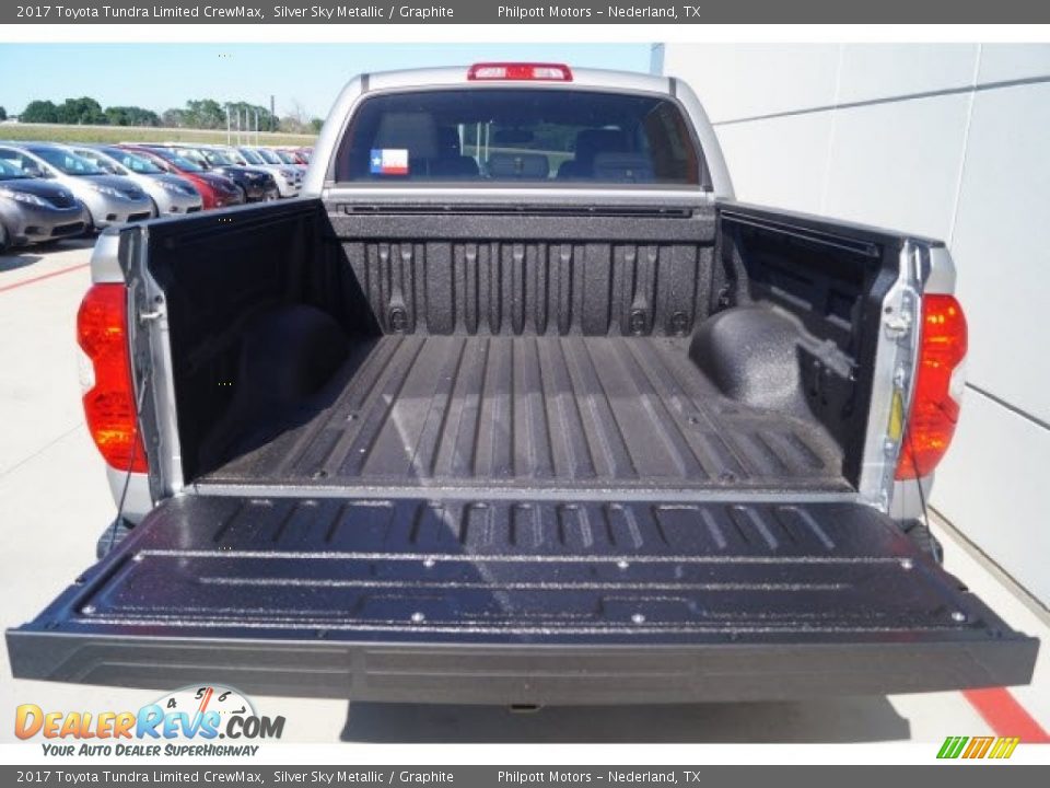2017 Toyota Tundra Limited CrewMax Silver Sky Metallic / Graphite Photo #9