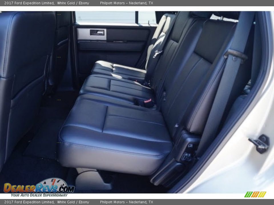 2017 Ford Expedition Limited White Gold / Ebony Photo #10