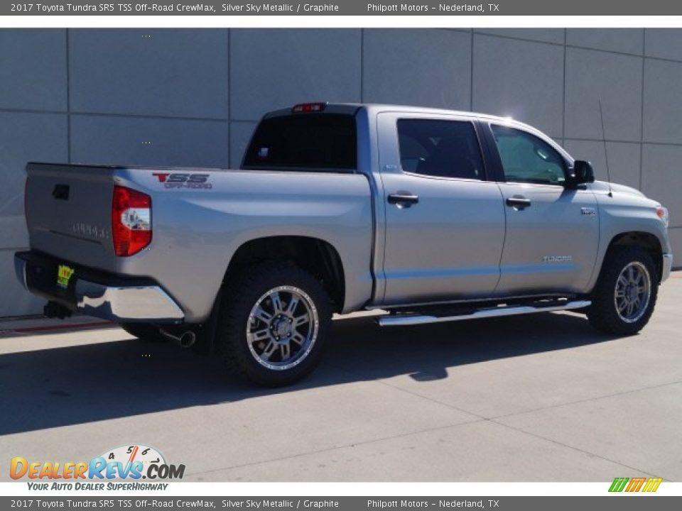 2017 Toyota Tundra SR5 TSS Off-Road CrewMax Silver Sky Metallic / Graphite Photo #3