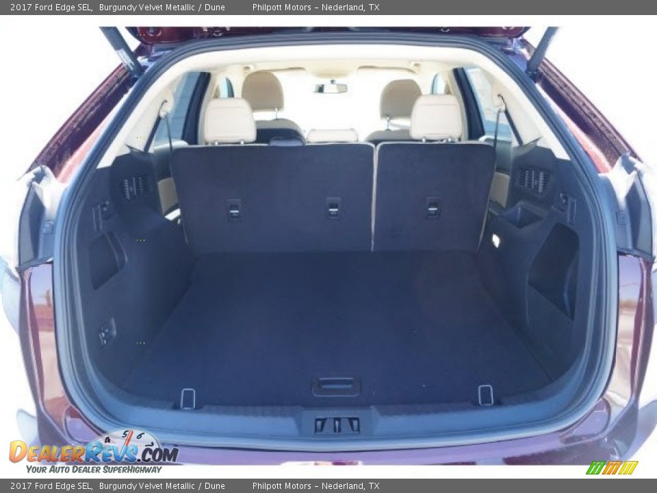2017 Ford Edge SEL Burgundy Velvet Metallic / Dune Photo #8