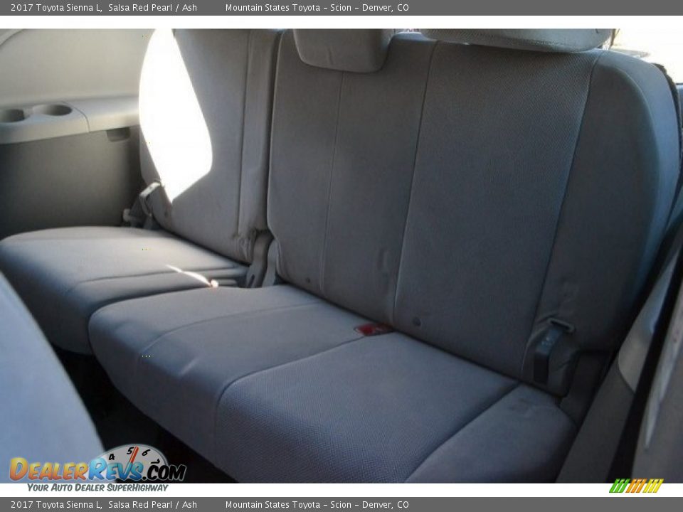 2017 Toyota Sienna L Salsa Red Pearl / Ash Photo #8