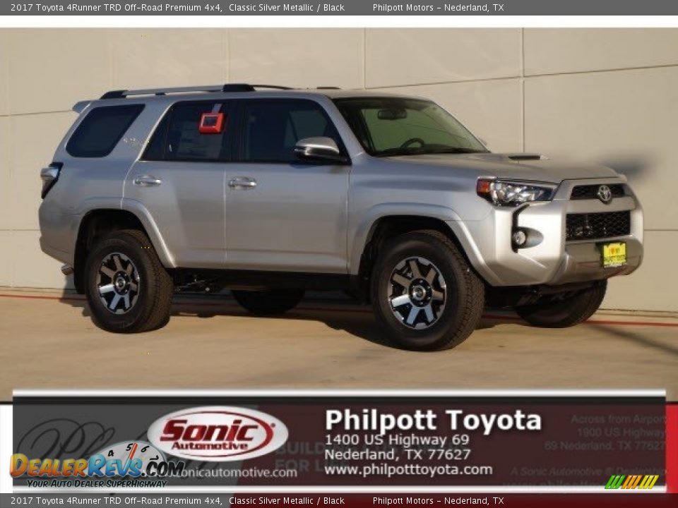 2017 Toyota 4Runner TRD Off-Road Premium 4x4 Classic Silver Metallic / Black Photo #1