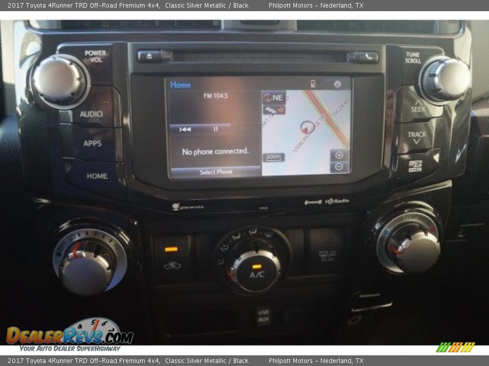 2017 Toyota 4Runner TRD Off-Road Premium 4x4 Classic Silver Metallic / Black Photo #13