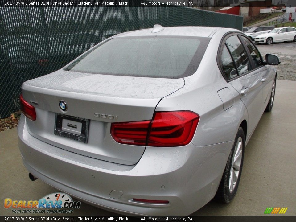 2017 BMW 3 Series 320i xDrive Sedan Glacier Silver Metallic / Black Photo #4