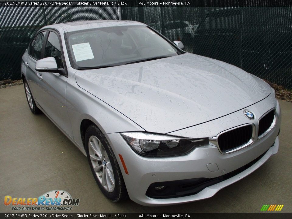 2017 BMW 3 Series 320i xDrive Sedan Glacier Silver Metallic / Black Photo #5