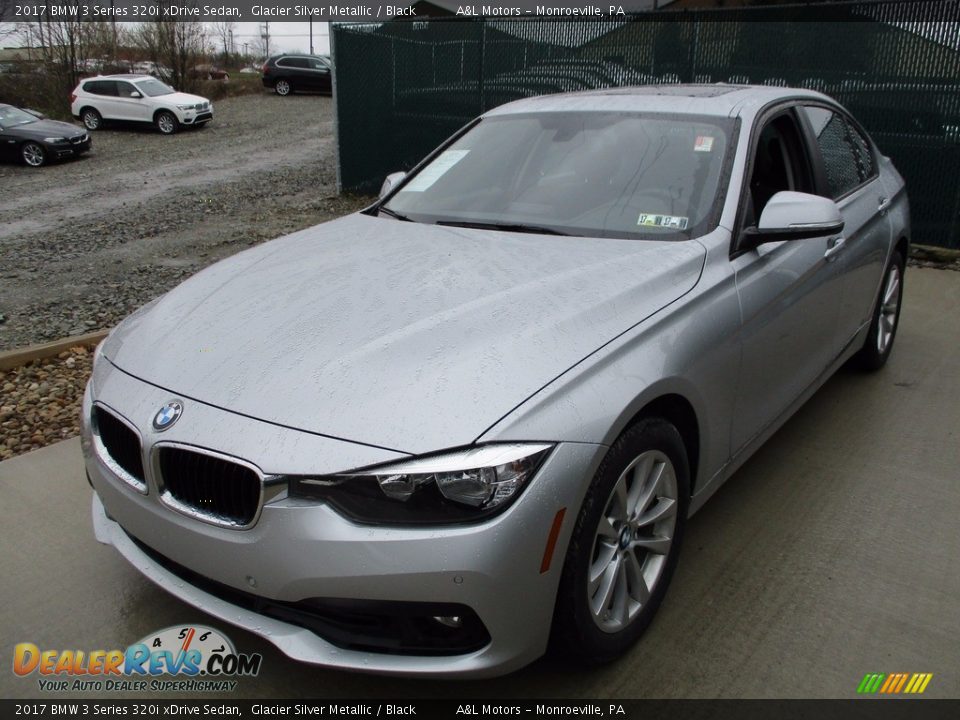 2017 BMW 3 Series 320i xDrive Sedan Glacier Silver Metallic / Black Photo #7