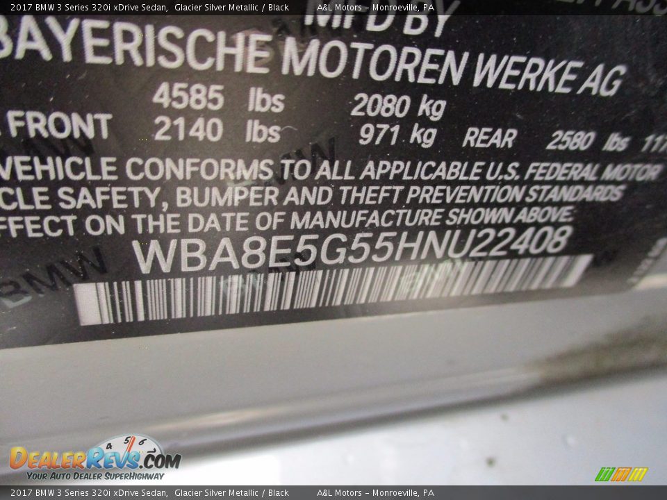 2017 BMW 3 Series 320i xDrive Sedan Glacier Silver Metallic / Black Photo #19