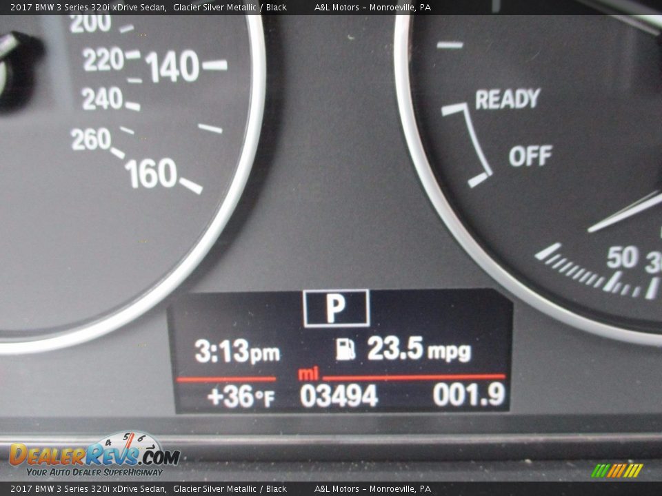 2017 BMW 3 Series 320i xDrive Sedan Glacier Silver Metallic / Black Photo #20