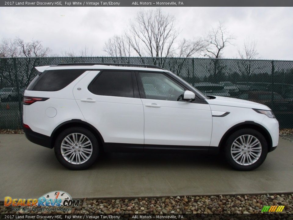 Fuji White 2017 Land Rover Discovery HSE Photo #2