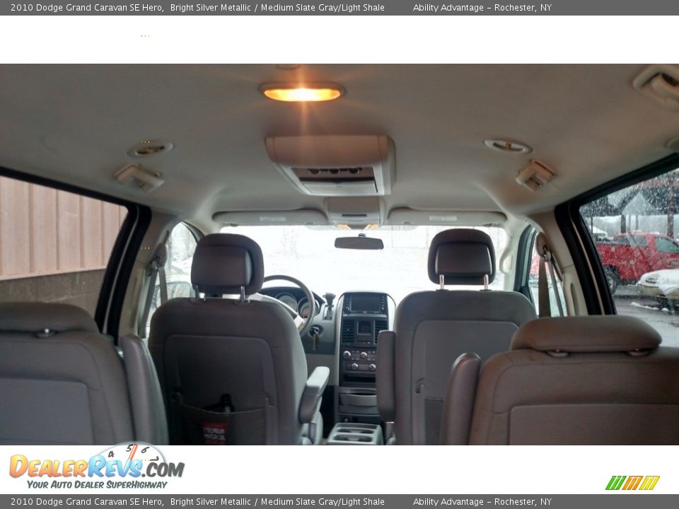 2010 Dodge Grand Caravan SE Hero Bright Silver Metallic / Medium Slate Gray/Light Shale Photo #18