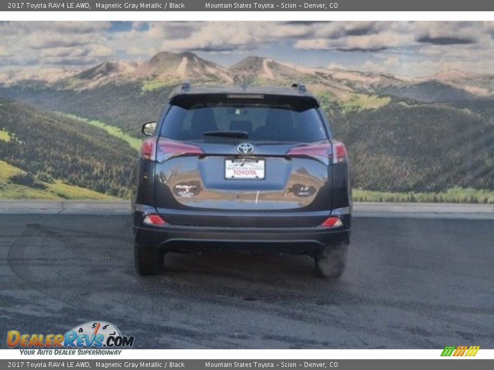 2017 Toyota RAV4 LE AWD Magnetic Gray Metallic / Black Photo #4