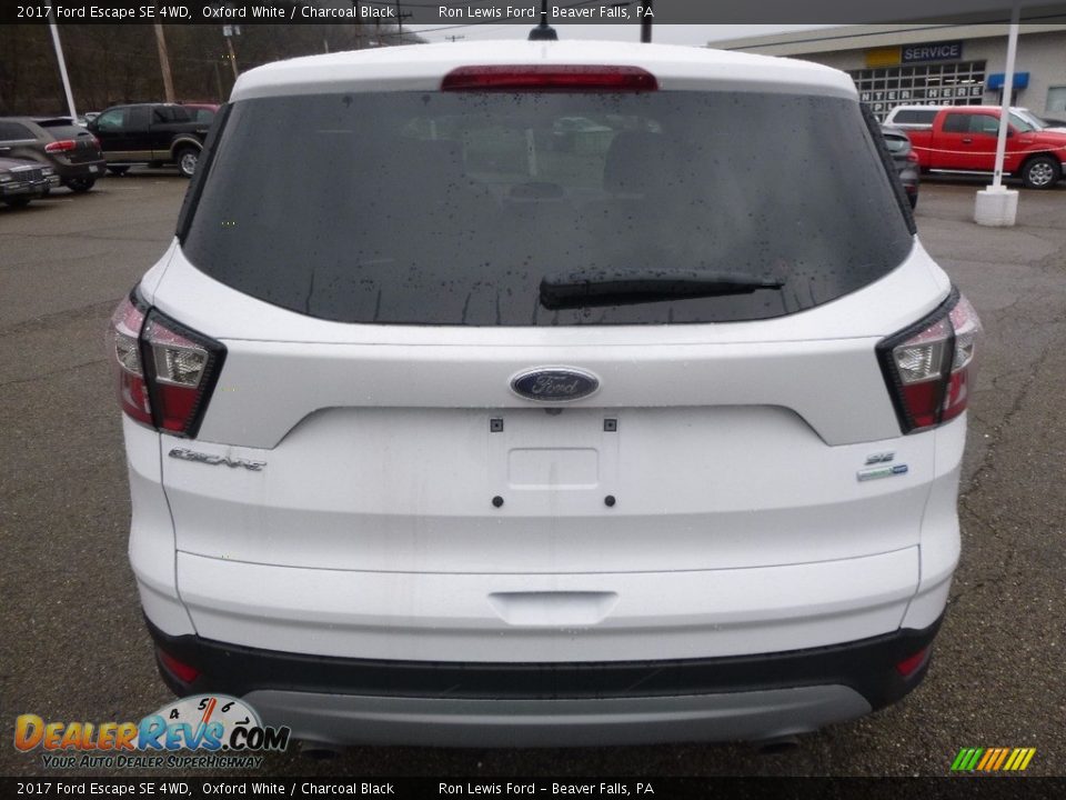 2017 Ford Escape SE 4WD Oxford White / Charcoal Black Photo #3
