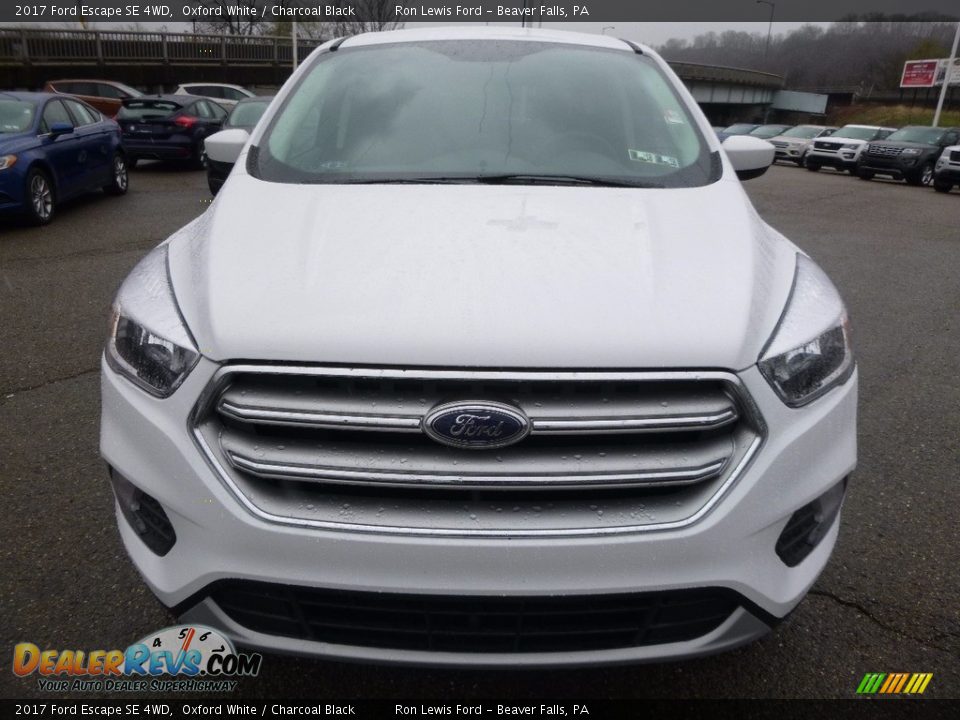2017 Ford Escape SE 4WD Oxford White / Charcoal Black Photo #8