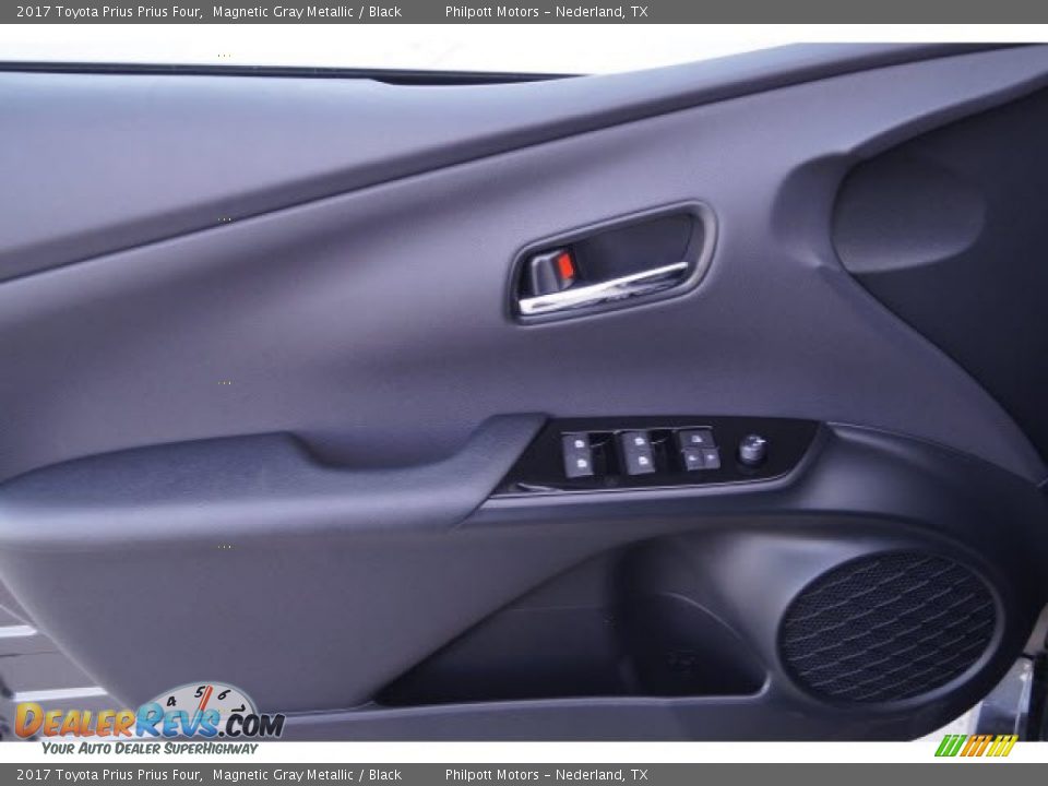 2017 Toyota Prius Prius Four Magnetic Gray Metallic / Black Photo #14