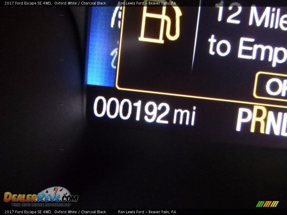 2017 Ford Escape SE 4WD Oxford White / Charcoal Black Photo #20